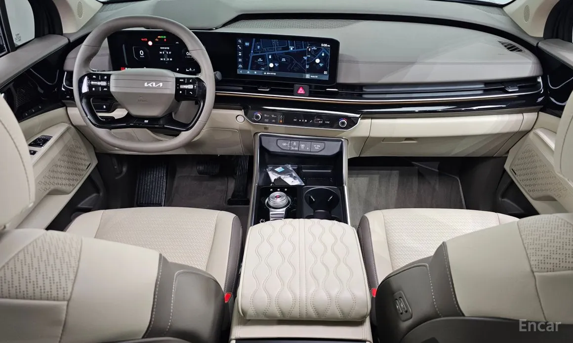 Kia Carnival 2023 7-Seater Signature