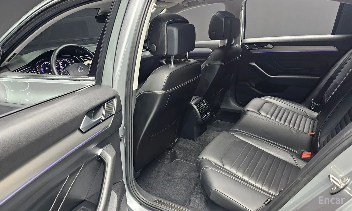 Фото 17 - Volkswagen Passat