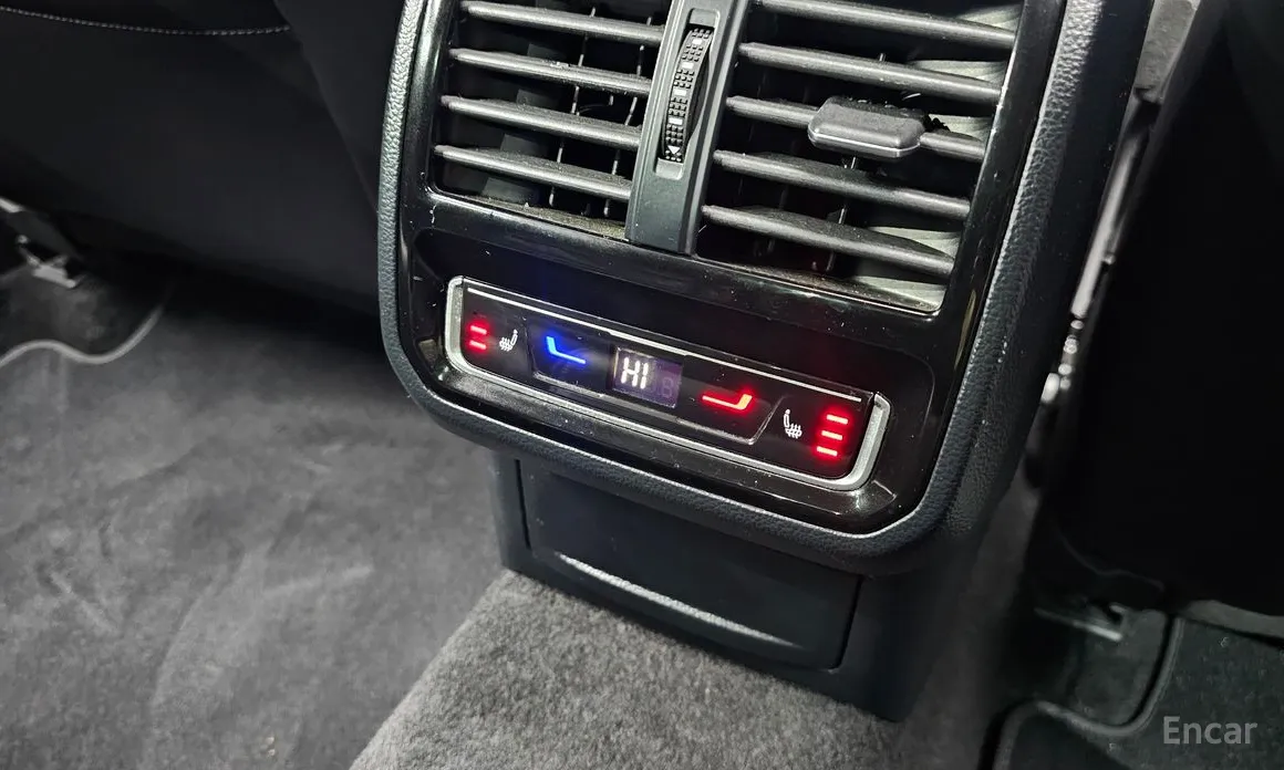 Фото 18 - Volkswagen Passat