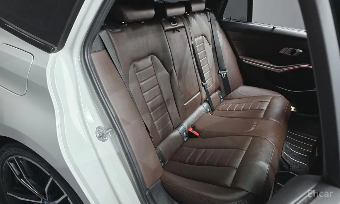 Фото 12 - BMW 3 Series