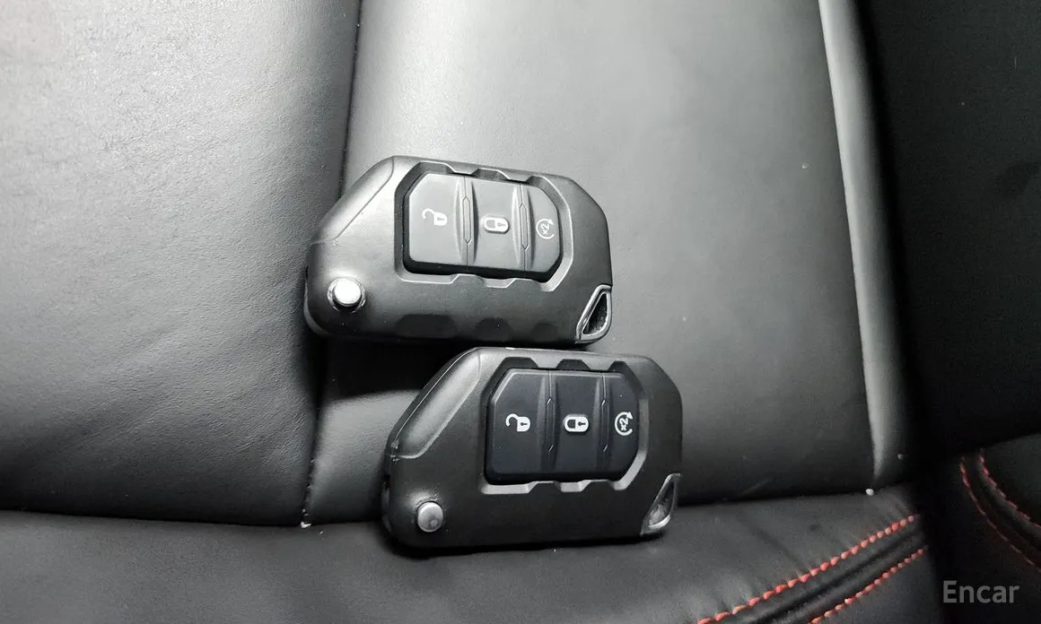 Фото 19 - Jeep Wrangler