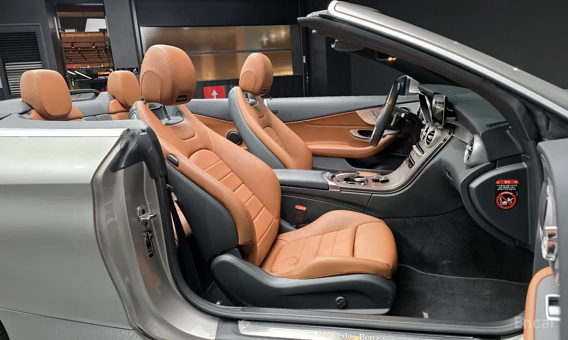 Фото 10 - Mercedes-Benz C-Class