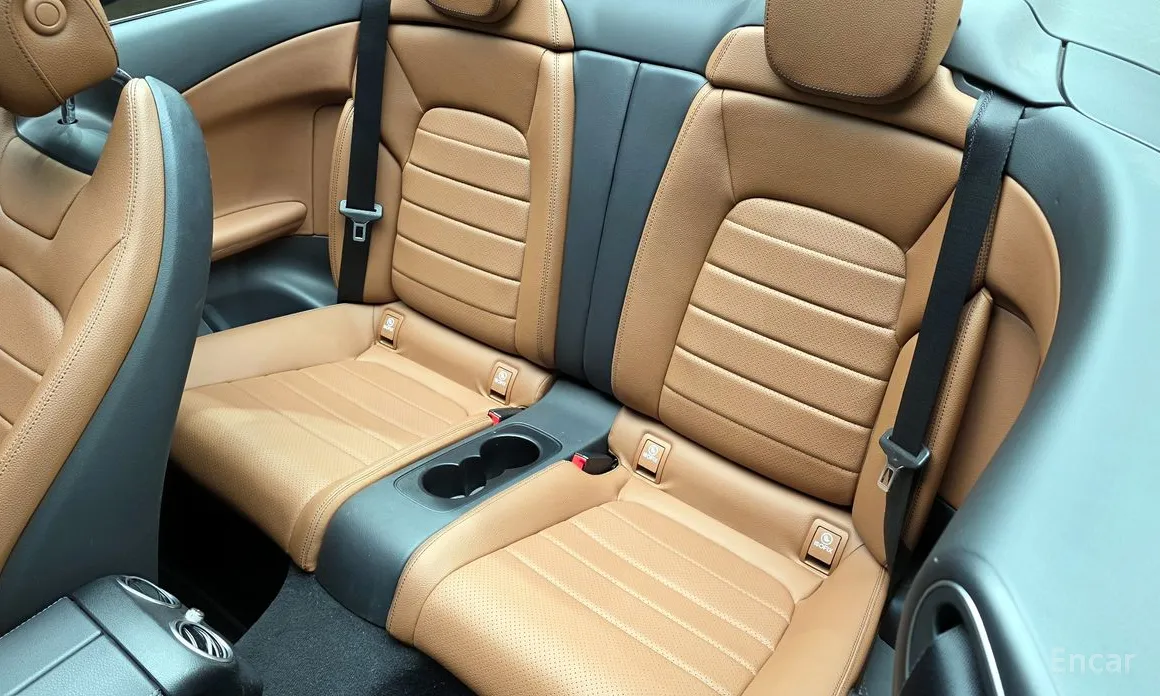 Фото 12 - Mercedes-Benz C-Class