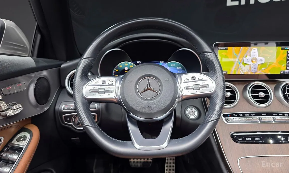 Фото 14 - Mercedes-Benz C-Class