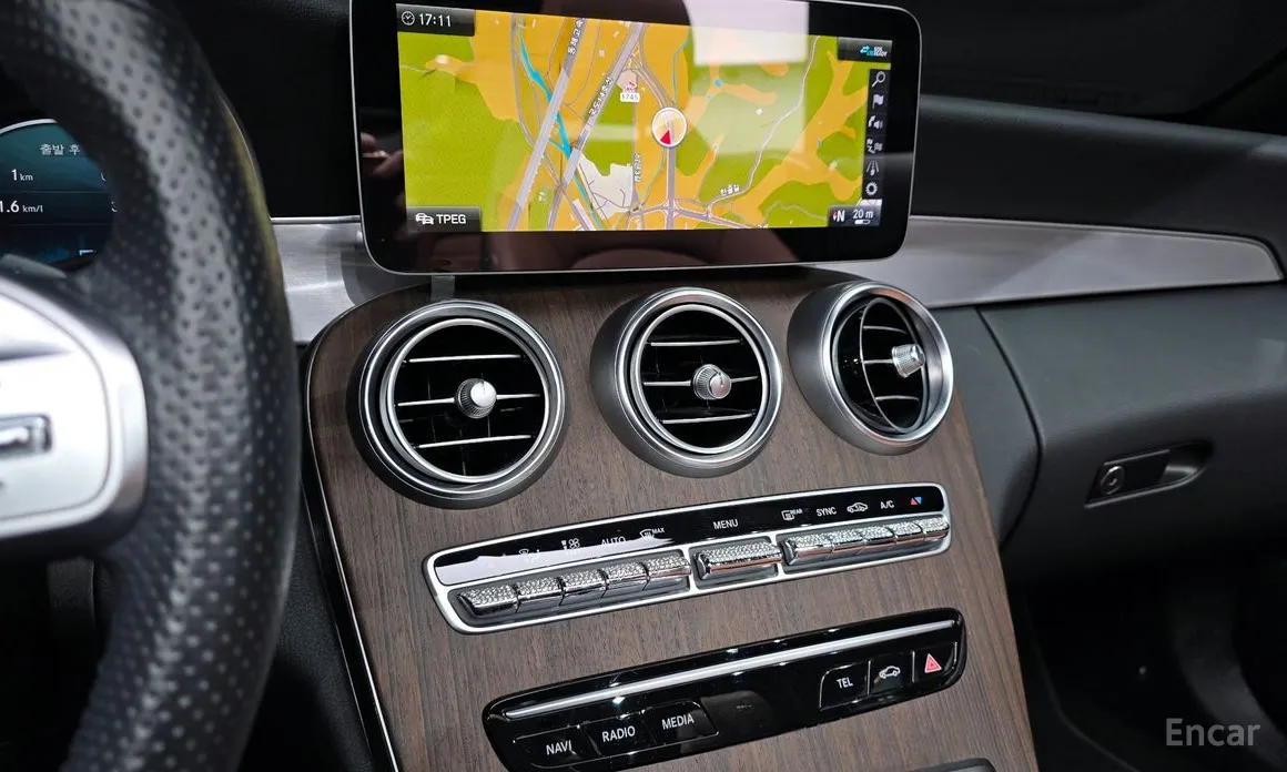 Фото 15 - Mercedes-Benz C-Class