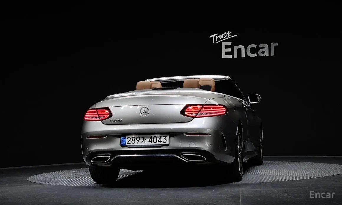 Фото 4 - Mercedes-Benz C-Class