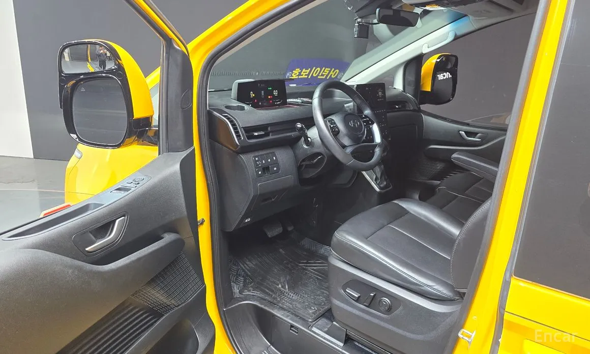 Фото 10 - Hyundai Staria