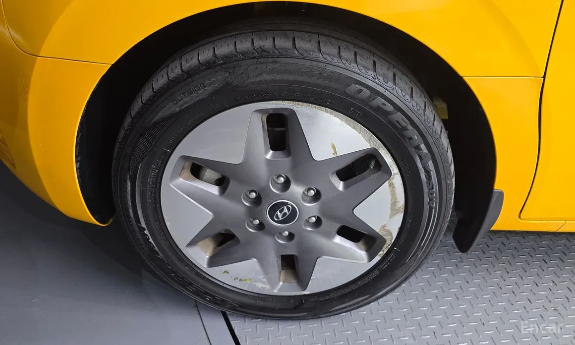 Фото 5 - Hyundai Staria