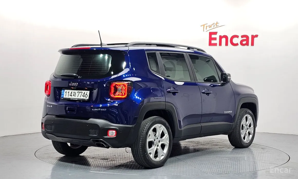 Фото 2 - Jeep Renegade