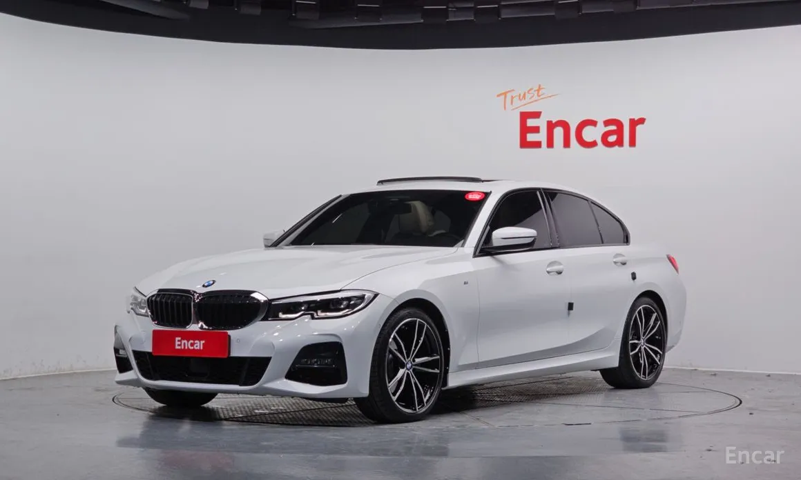 Photo 1 - BMW 3 Series