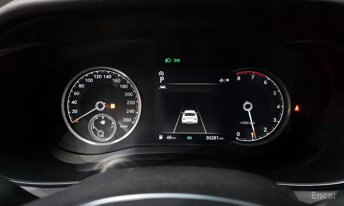Photo 8 - Genesis G70
