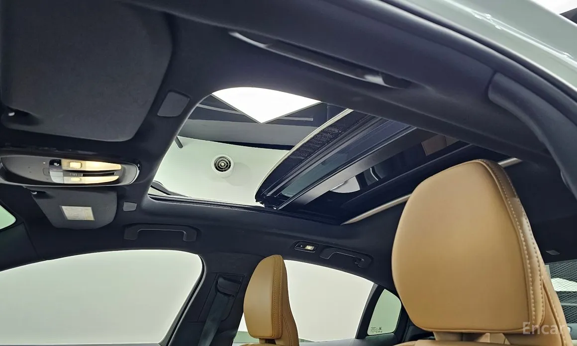 Фото 15 - Volvo S60