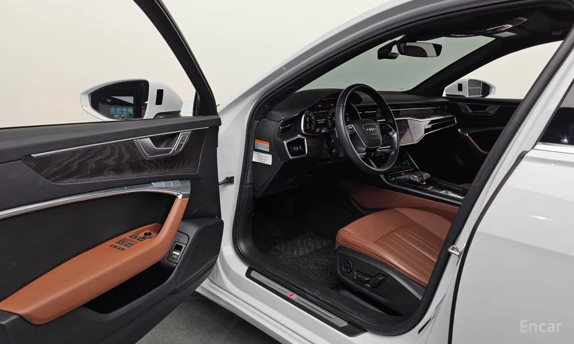 Фото 10 - Audi A6