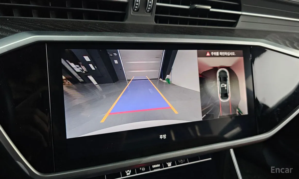 Фото 15 - Audi A6