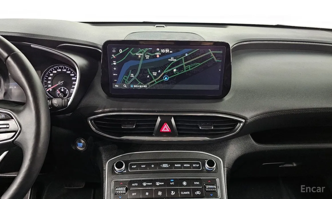 Фото 14 - Hyundai Santa Fe