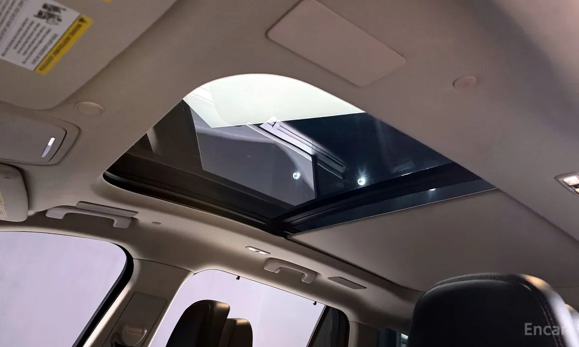 Фото 18 - Lincoln Aviator