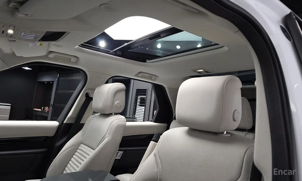 Фото 17 - Land Rover Discovery