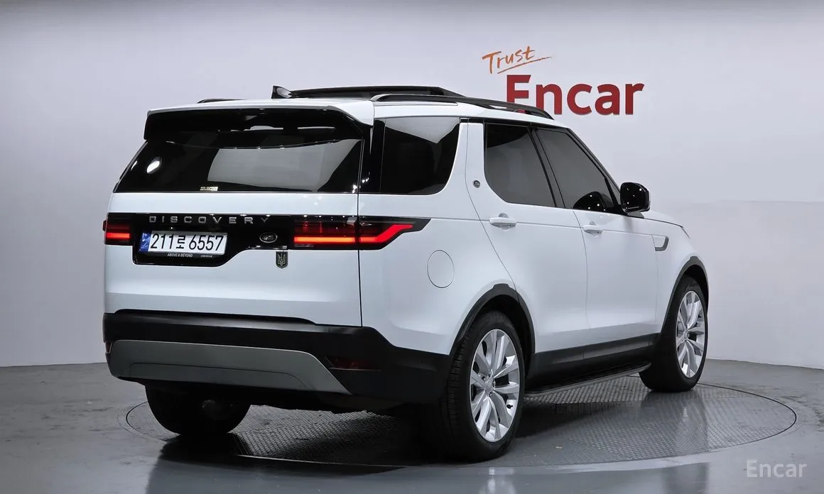 Фото 2 - Land Rover Discovery