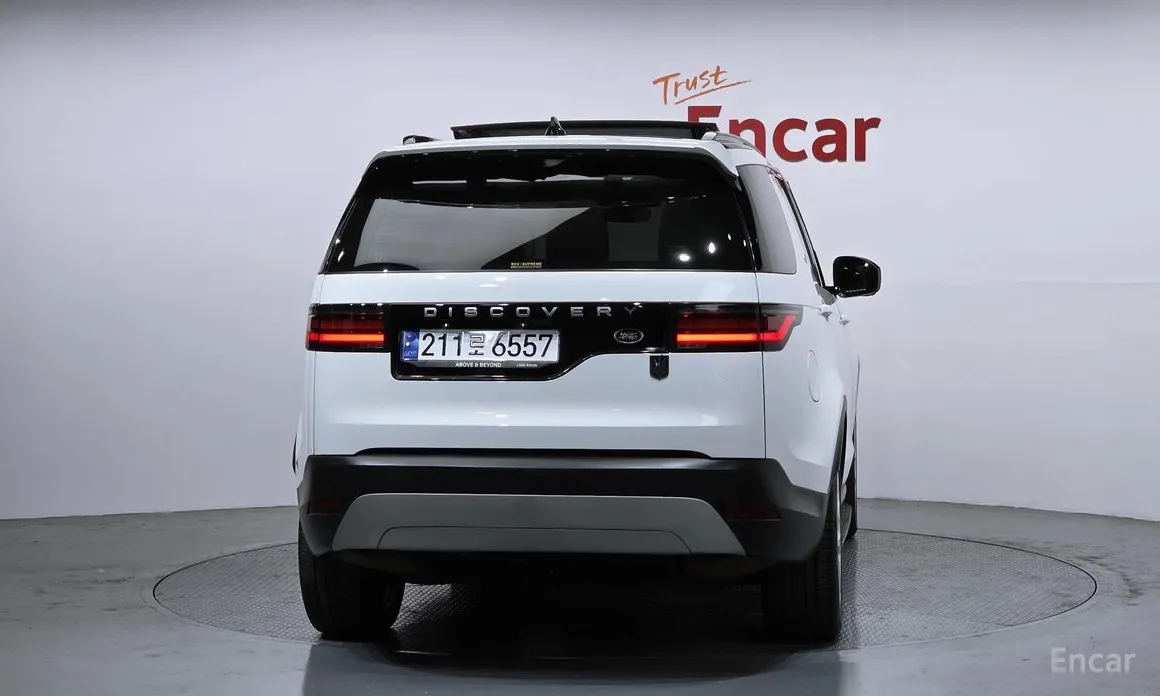 Фото 4 - Land Rover Discovery