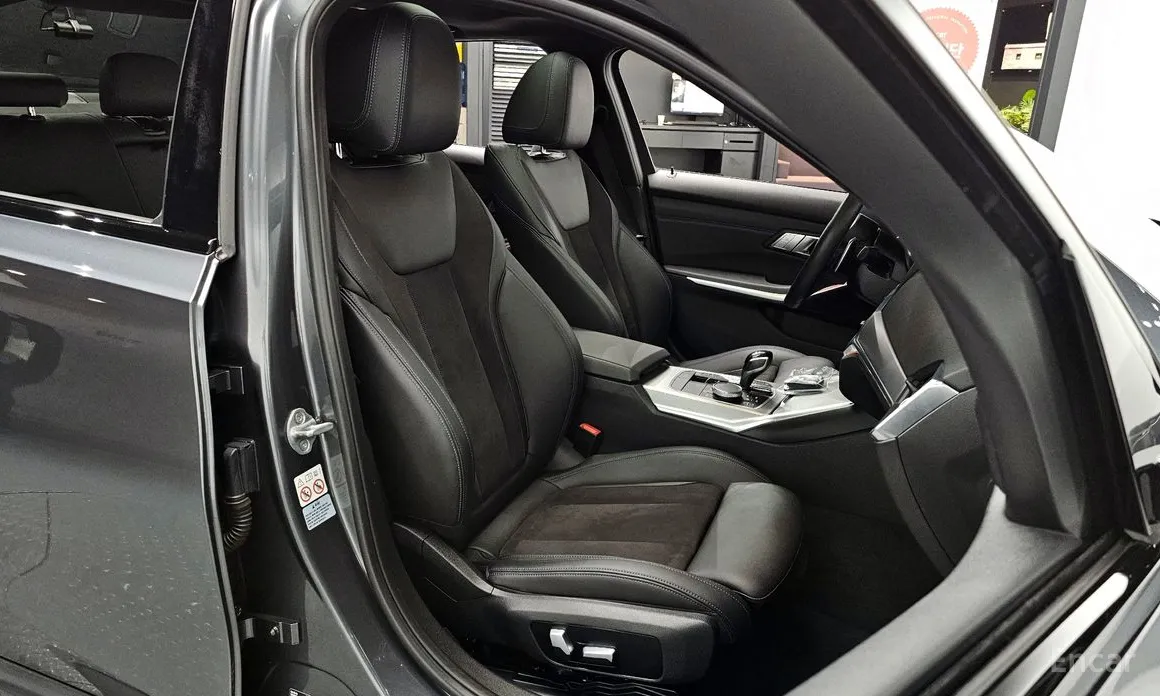 Фото 10 - BMW 3 Series