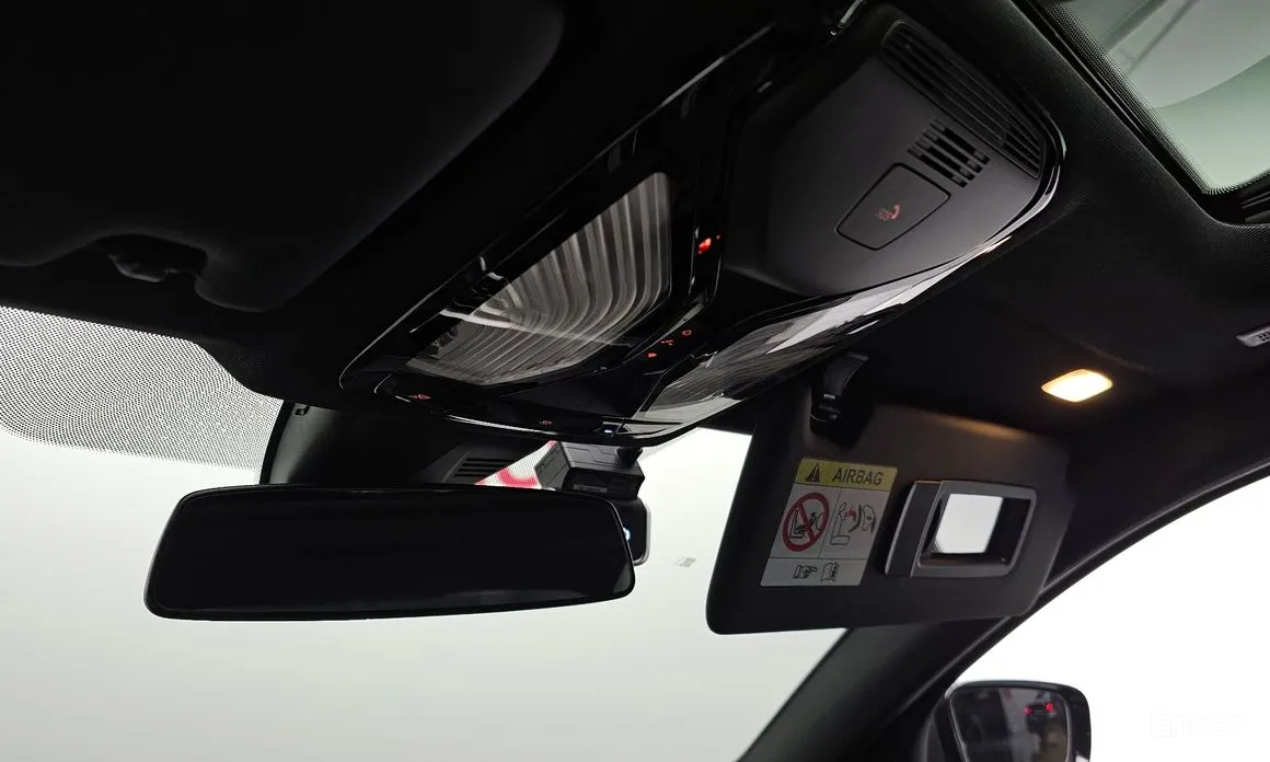 Фото 19 - BMW 3 Series