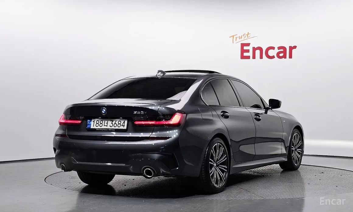 Фото 2 - BMW 3 Series