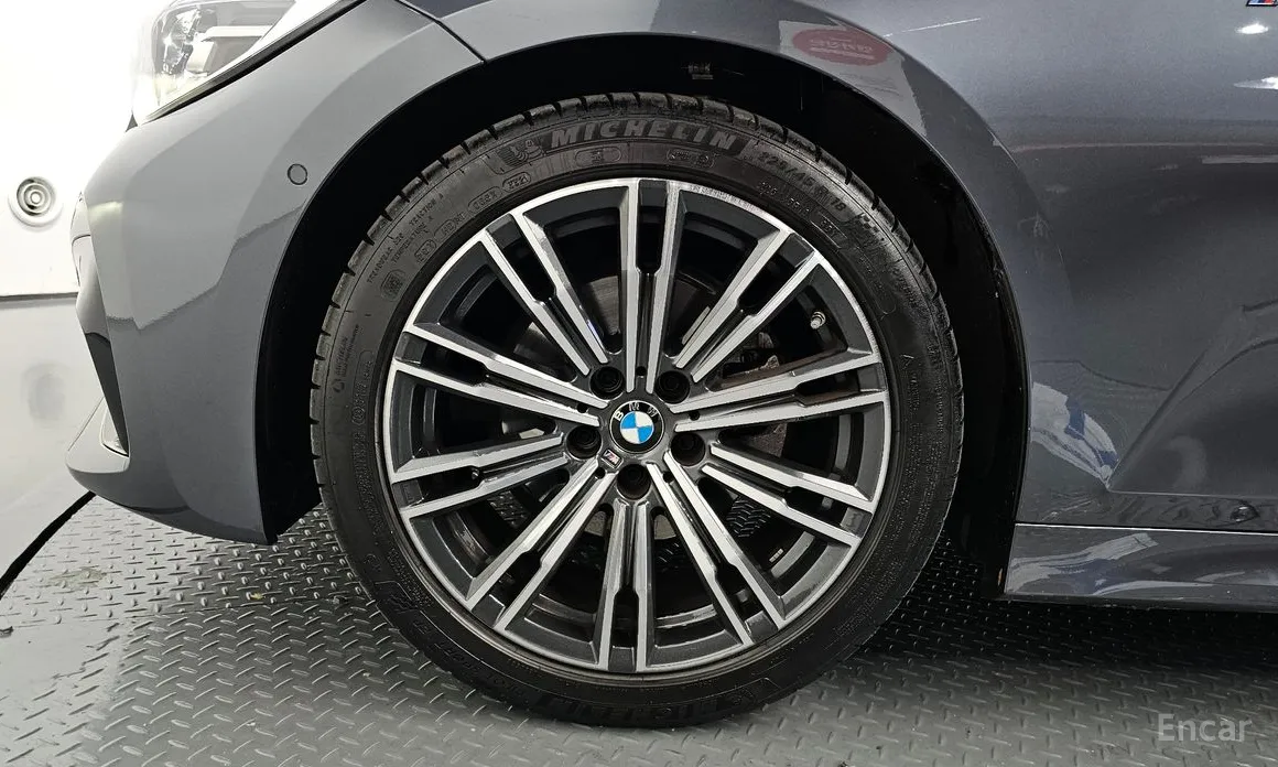 Фото 5 - BMW 3 Series