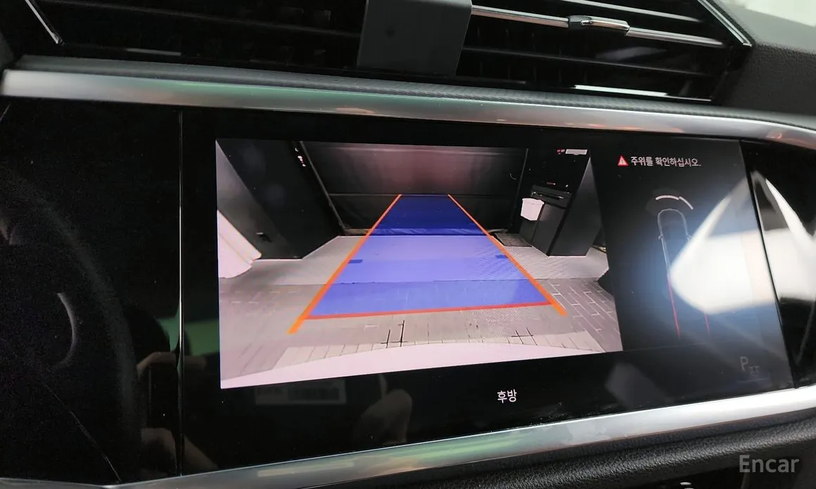 Фото 15 - Audi Q3