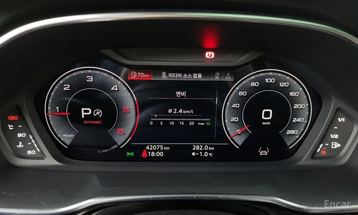 Фото 8 - Audi Q3