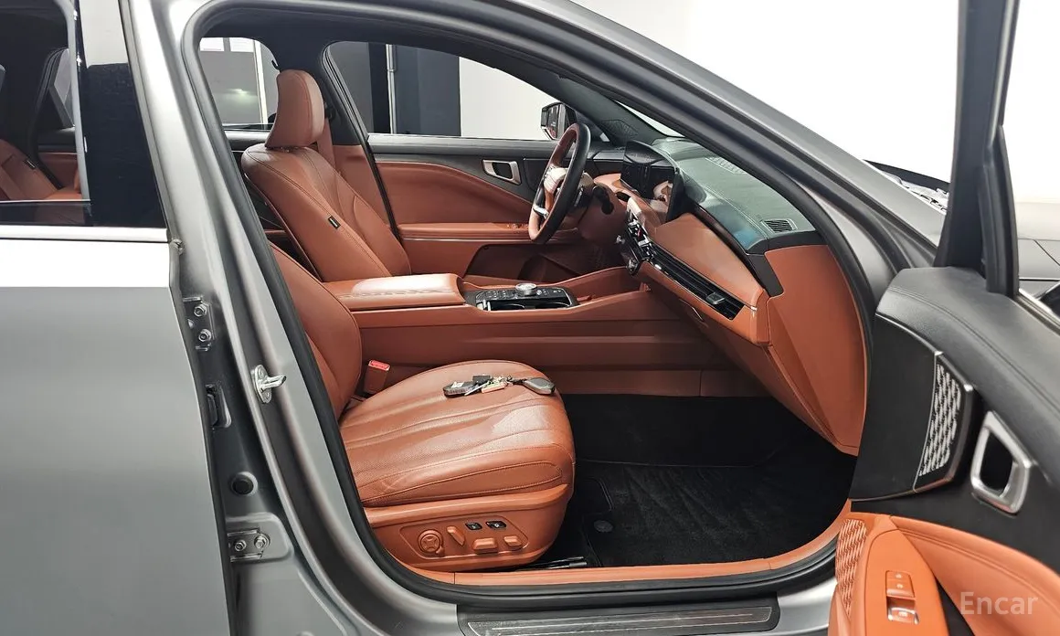 Фото 11 - Kia K8