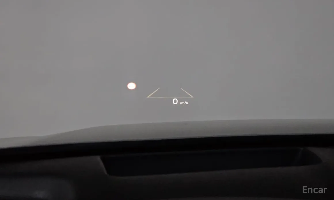 Фото 17 - Kia K8