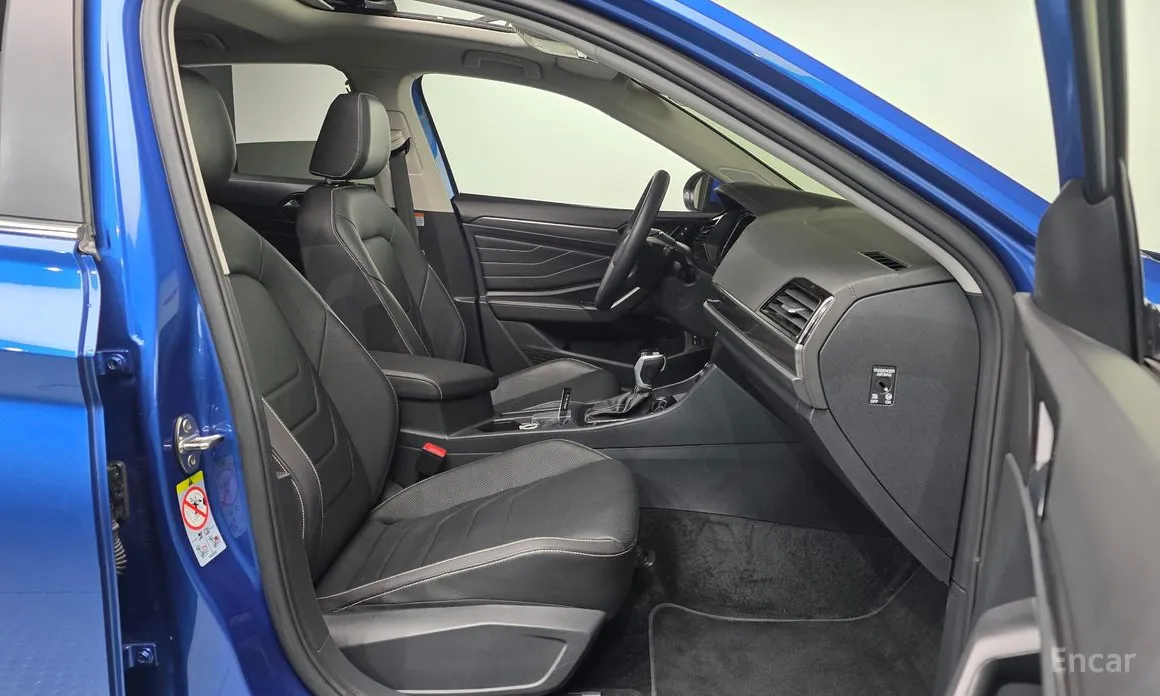 Фото 10 - Volkswagen Jetta