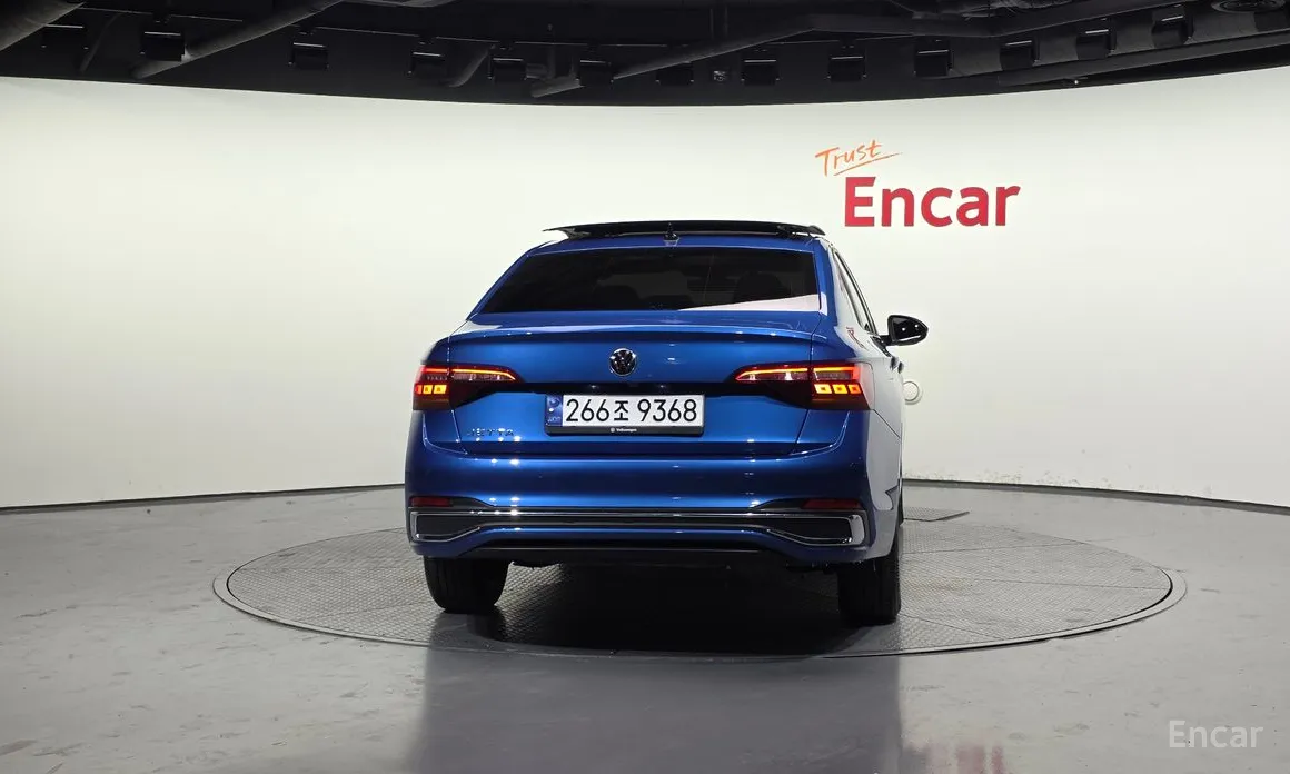 Фото 4 - Volkswagen Jetta