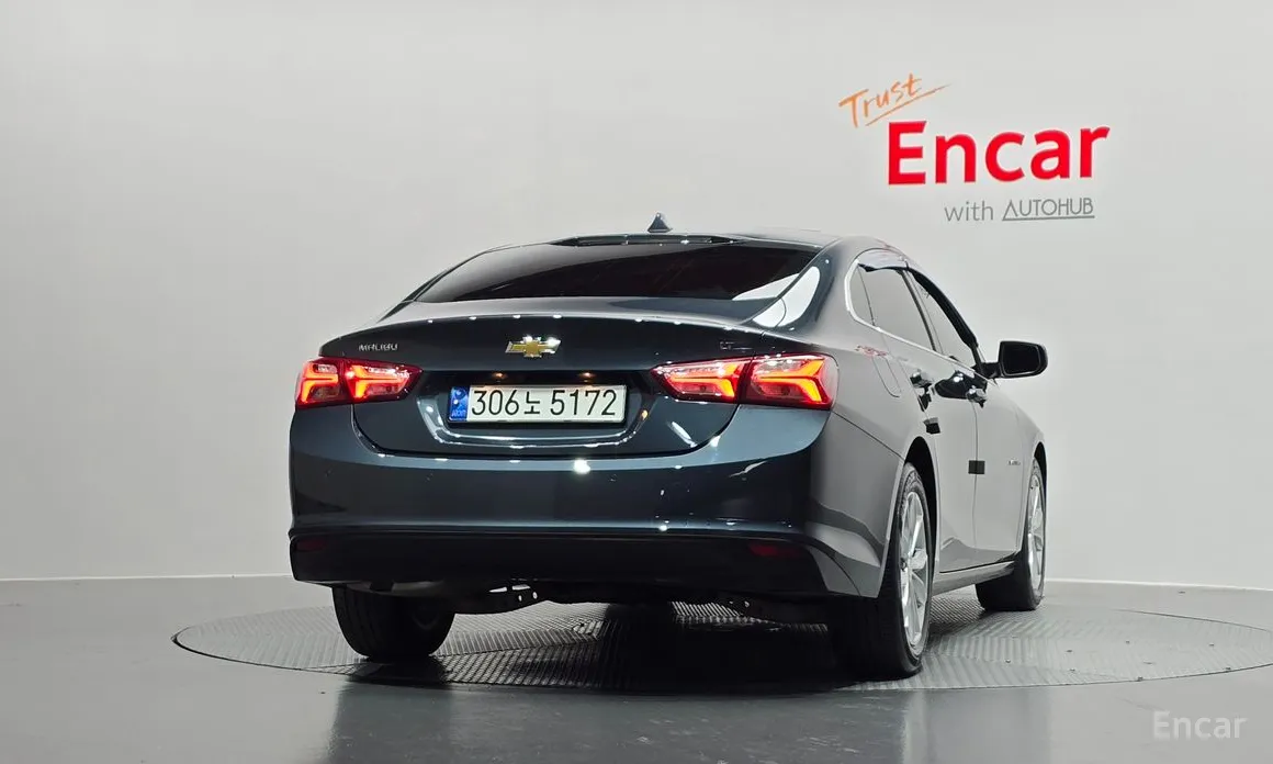 Фото 4 - Chevrolet Malibu