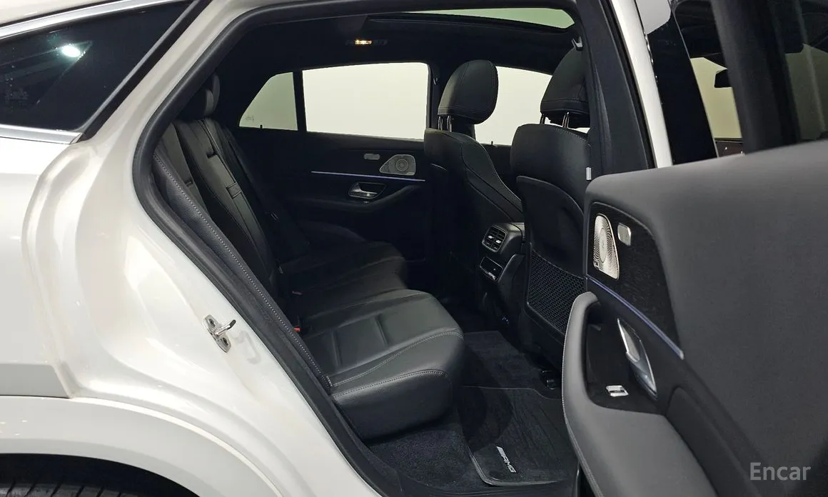 Фото 12 - Mercedes-Benz GLE-Class