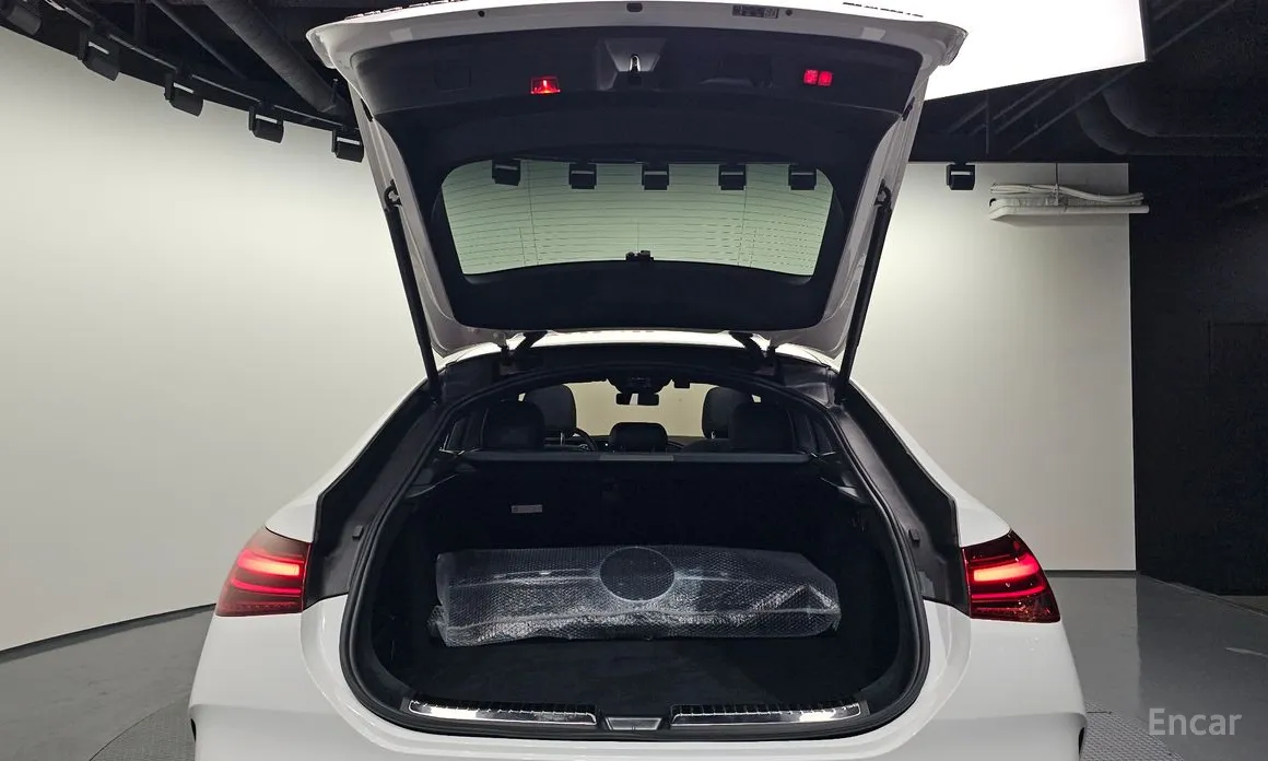 Фото 20 - Mercedes-Benz GLE-Class