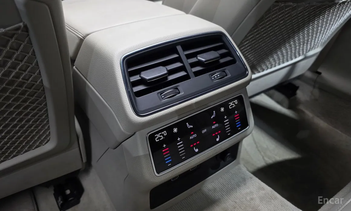 Фото 19 - Audi A7