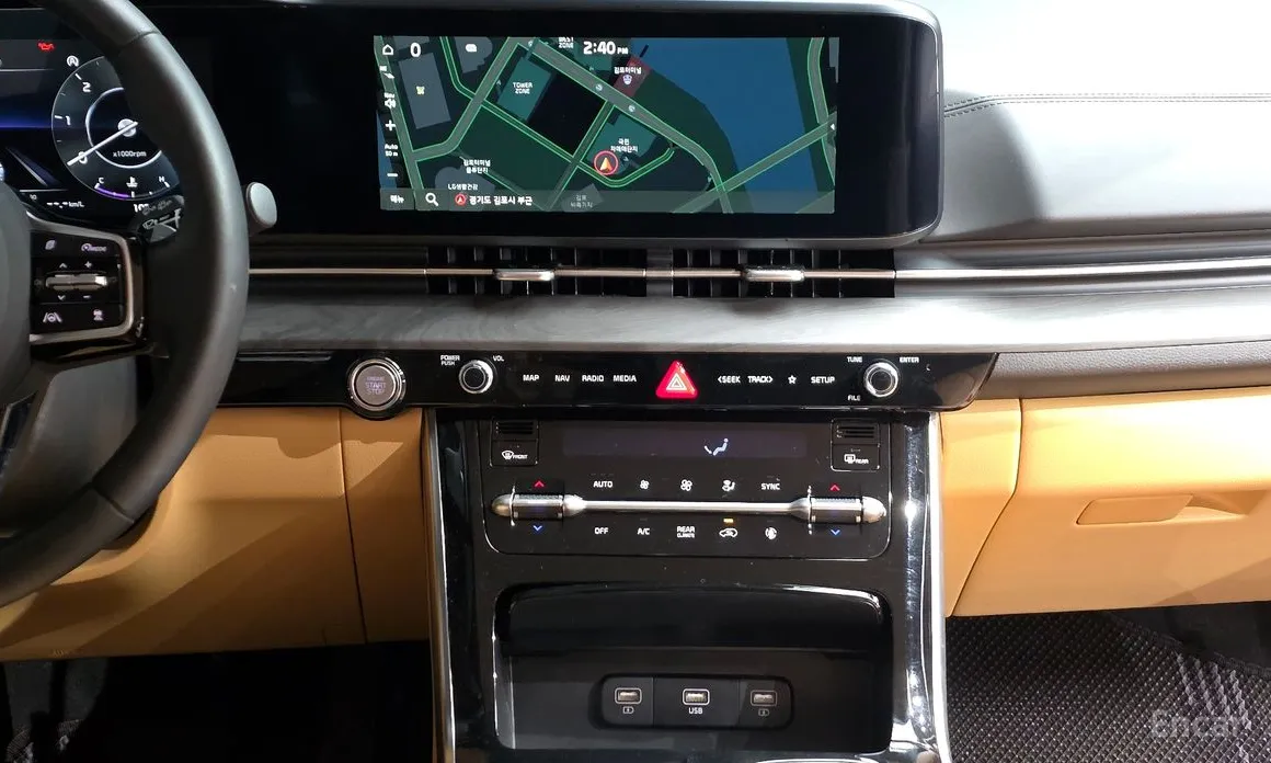 Фото 14 - Kia Carnival