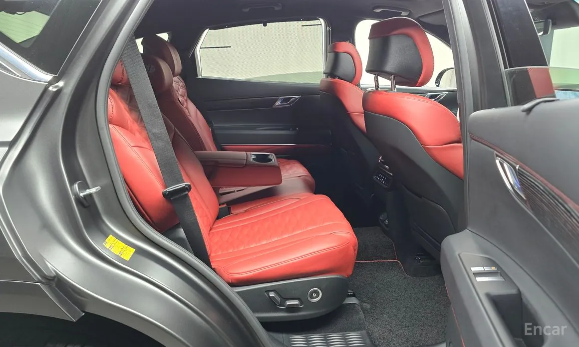 Фото 12 - Genesis GV80