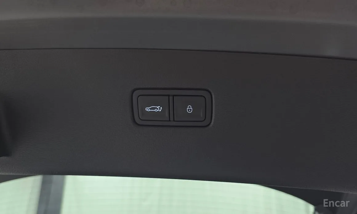 Фото 20 - Genesis GV80