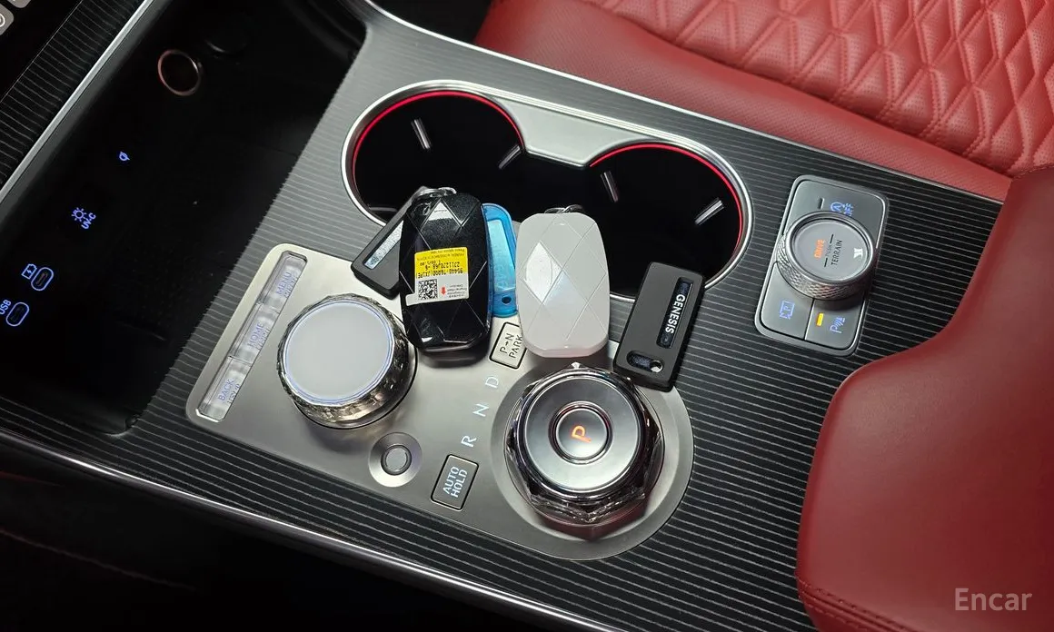 Фото 9 - Genesis GV80