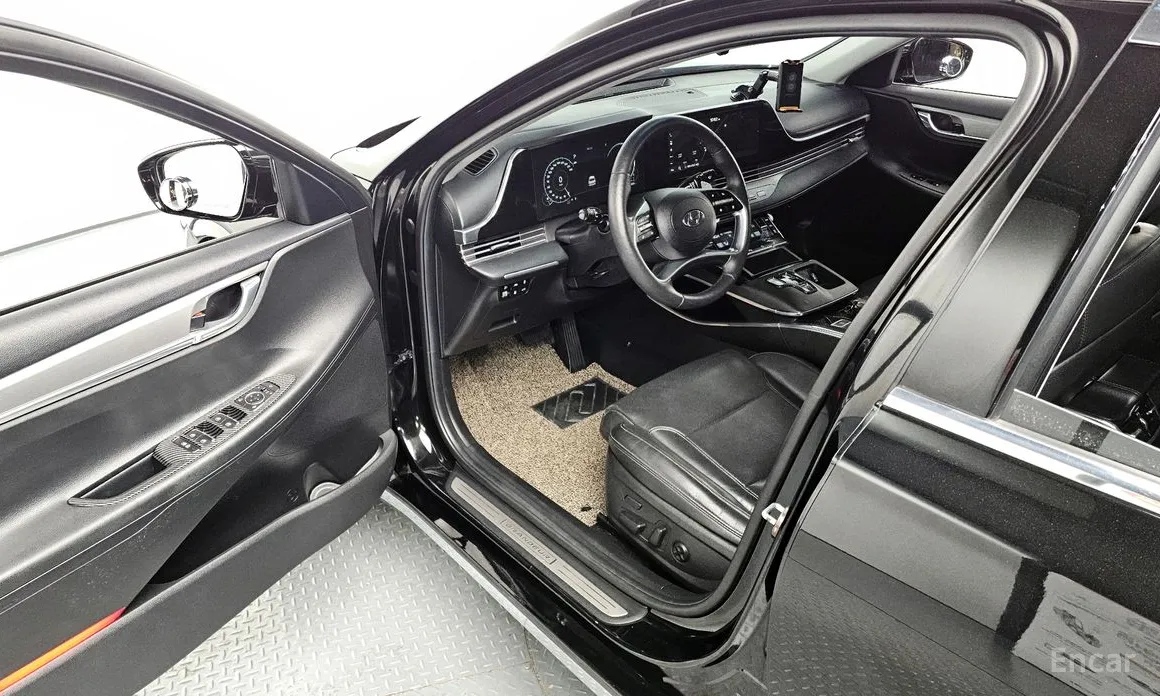 Фото 11 - Hyundai Grandeur