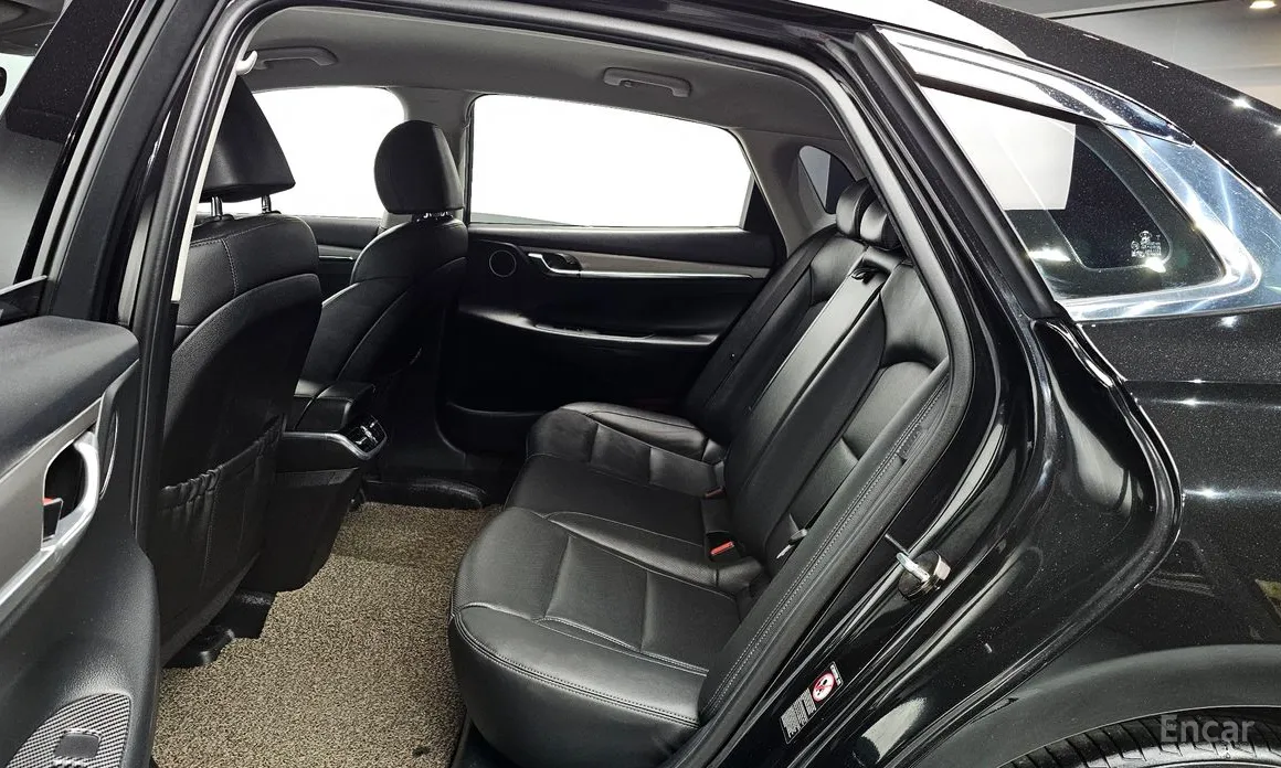 Фото 12 - Hyundai Grandeur