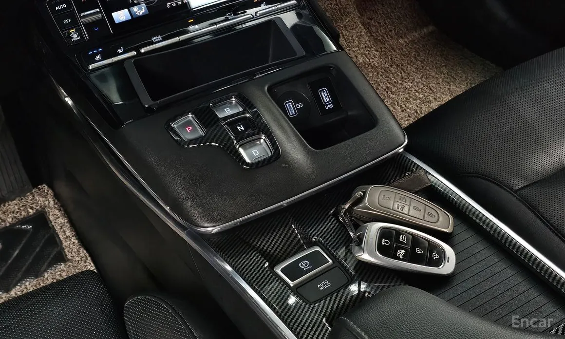 Фото 9 - Hyundai Grandeur