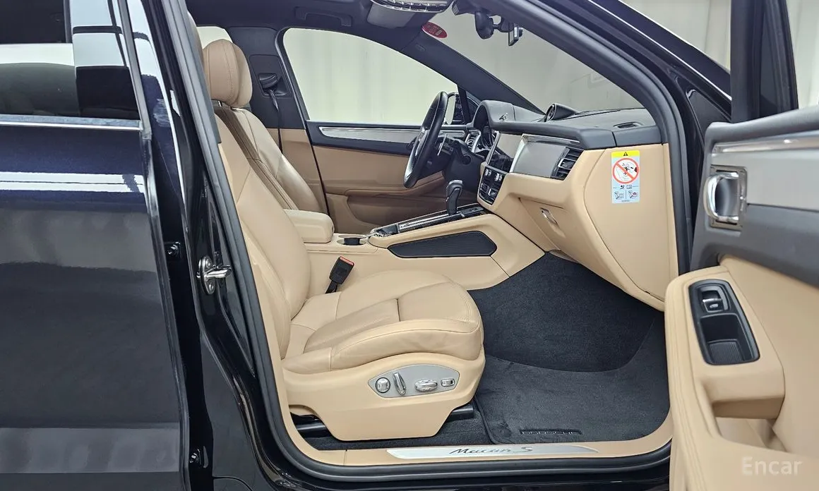 Фото 11 - Porsche Macan