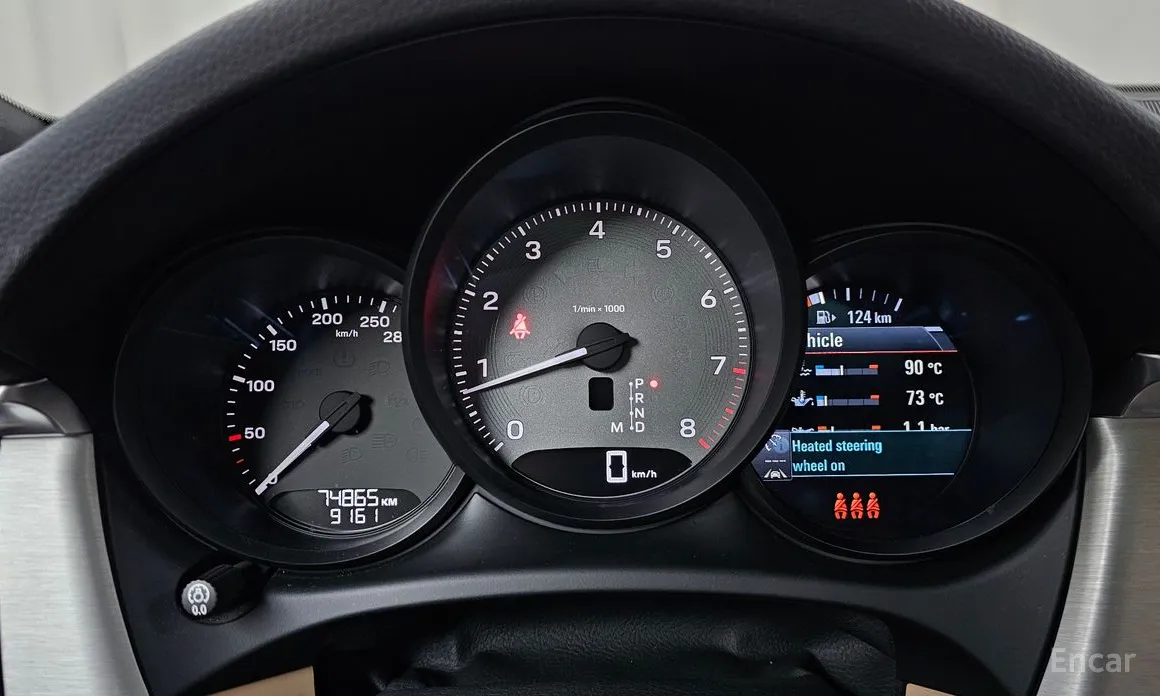 Фото 8 - Porsche Macan