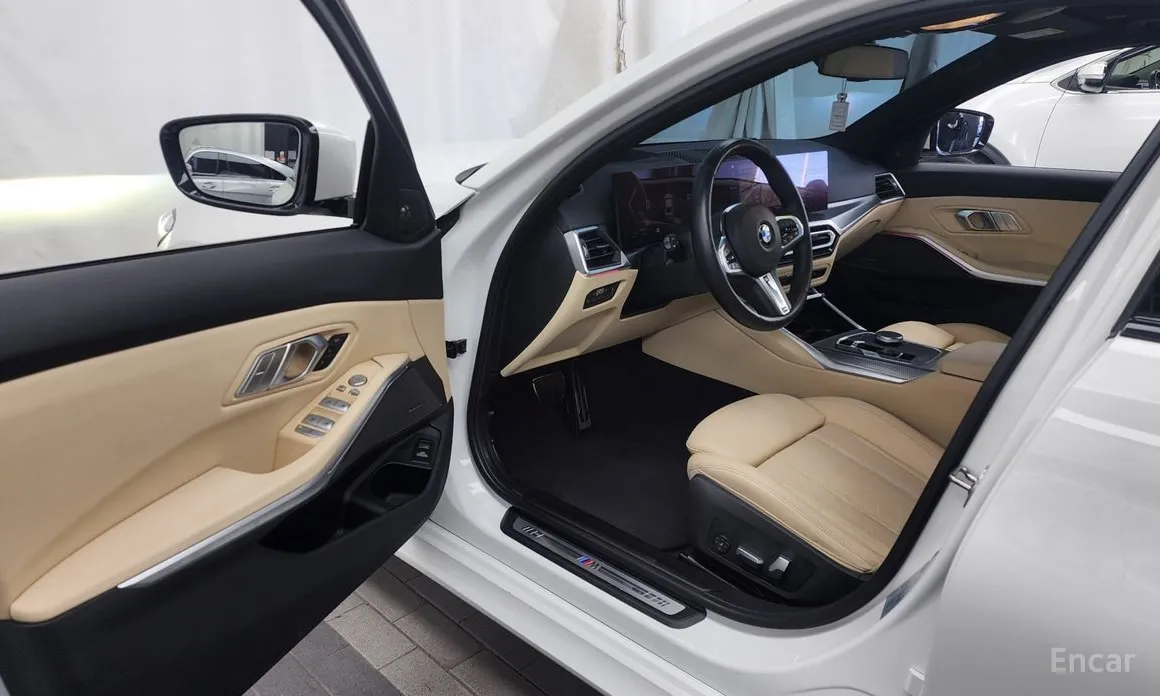 Фото 10 - BMW 3 Series