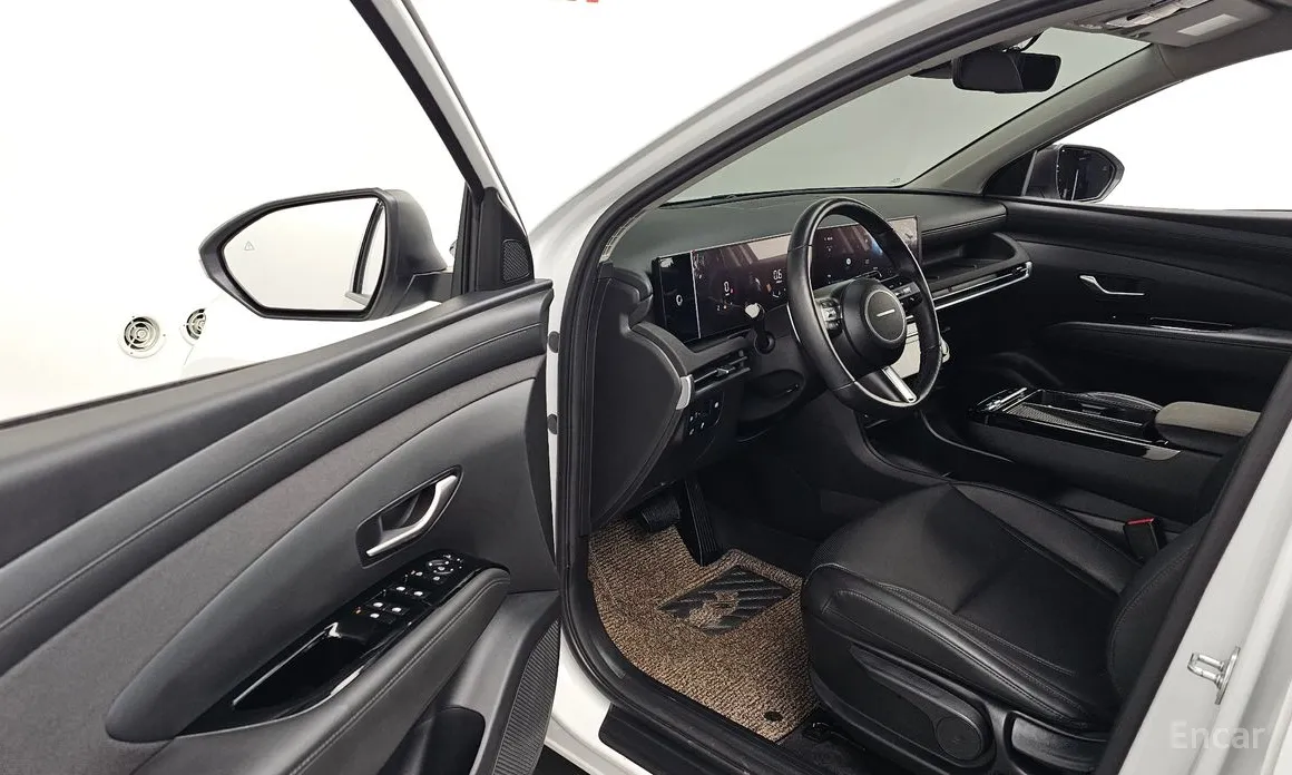 Фото 10 - Hyundai Tucson