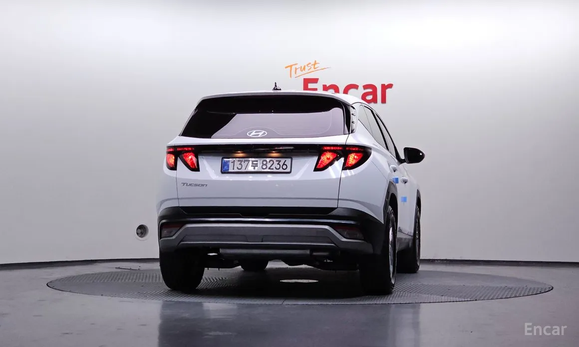 Фото 4 - Hyundai Tucson