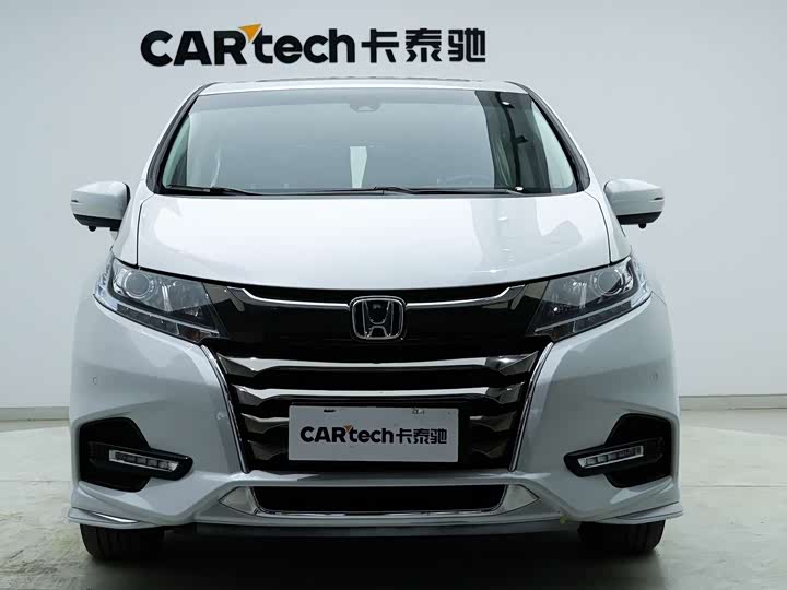 Фото 4 - Honda Odyssey